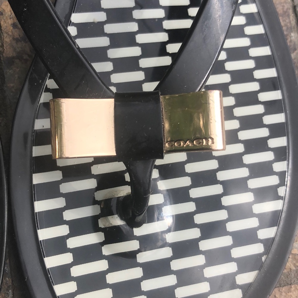 🔥Coach flip-flops - Picture 2 of 8